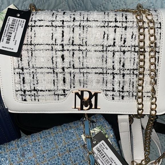 3   BADGLEY MISCHKA  CROSSBODY BAG - Picture 4 of 15